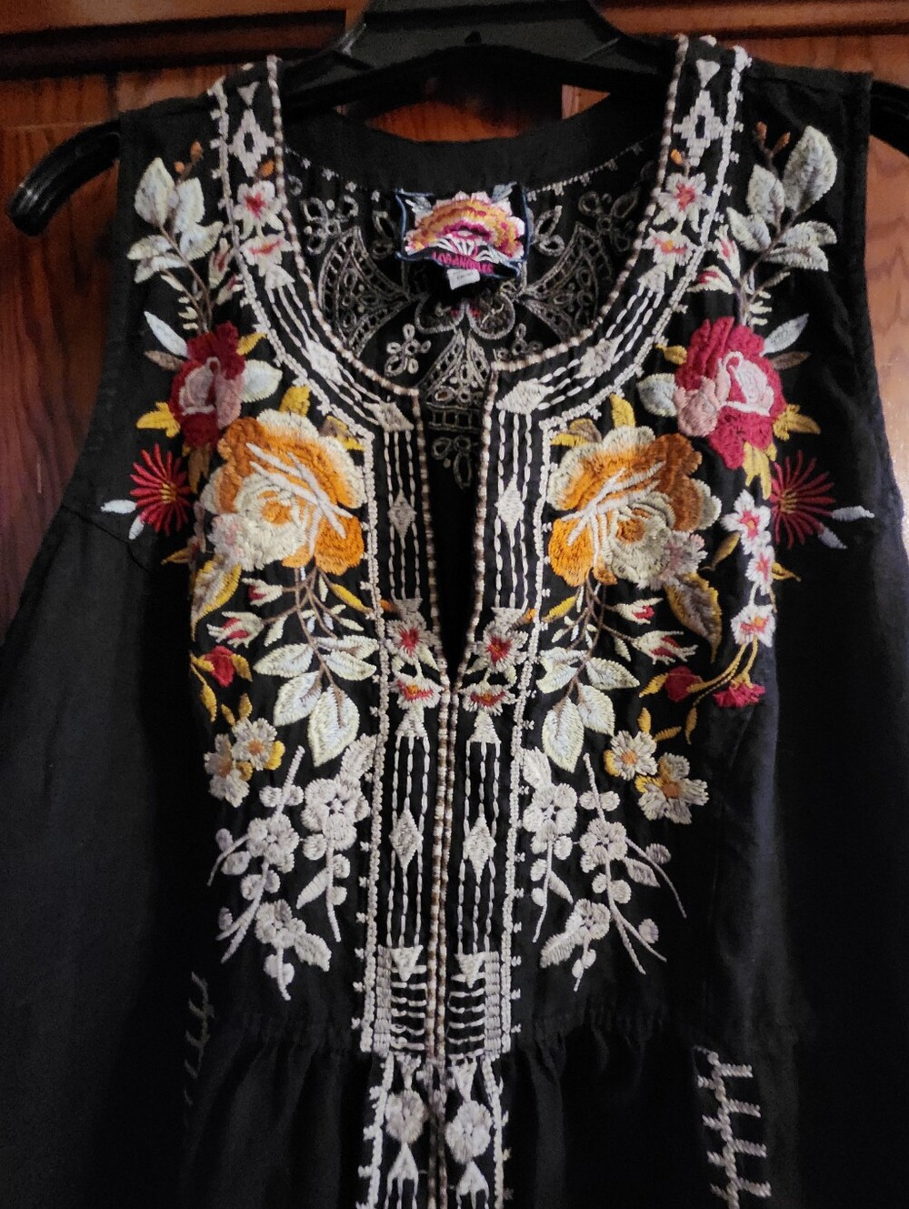 Johnny Was of Los Angeles Black Linen Embroidered Midi Dress - Picture 4 of 9